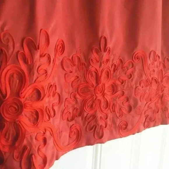 Giorgio Bettoni International Gorgeous Red Suit - Picture 11 of 16